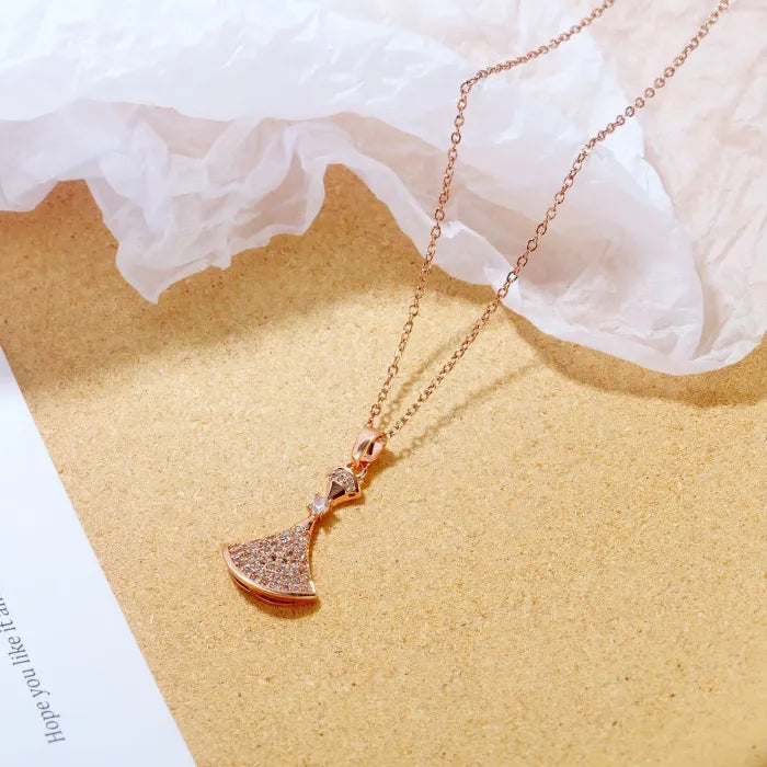 Mori Style Rose-Plated Gold Necklace Diamond-Embedded Clavicle Chain