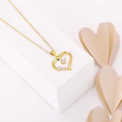 Solitaire Heart Pendant with Link Chain | 18k gold plated